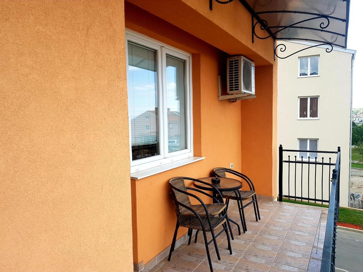 The Orange House Apartment Izola Exterior photo